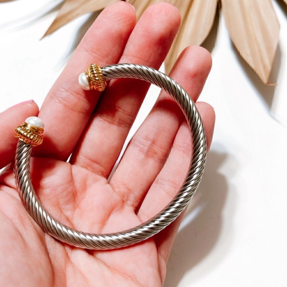 Textured silver bracelet  #746 - Picture 4 of 4